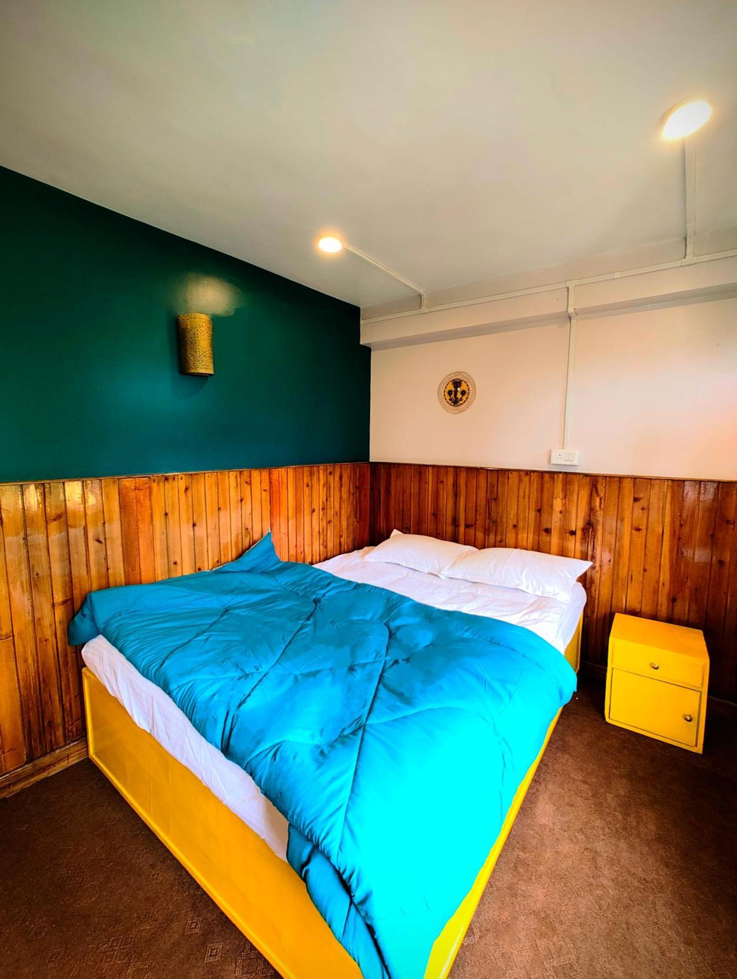 דרג'ילינג Hidden Monkey Backpackers Darjeeling, Batasia מראה חיצוני תמונה